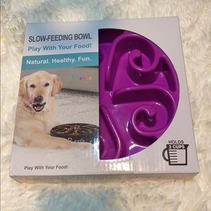 ❤️SOLD❤️BNIB Dog slow feeder, makes eating more fun !
